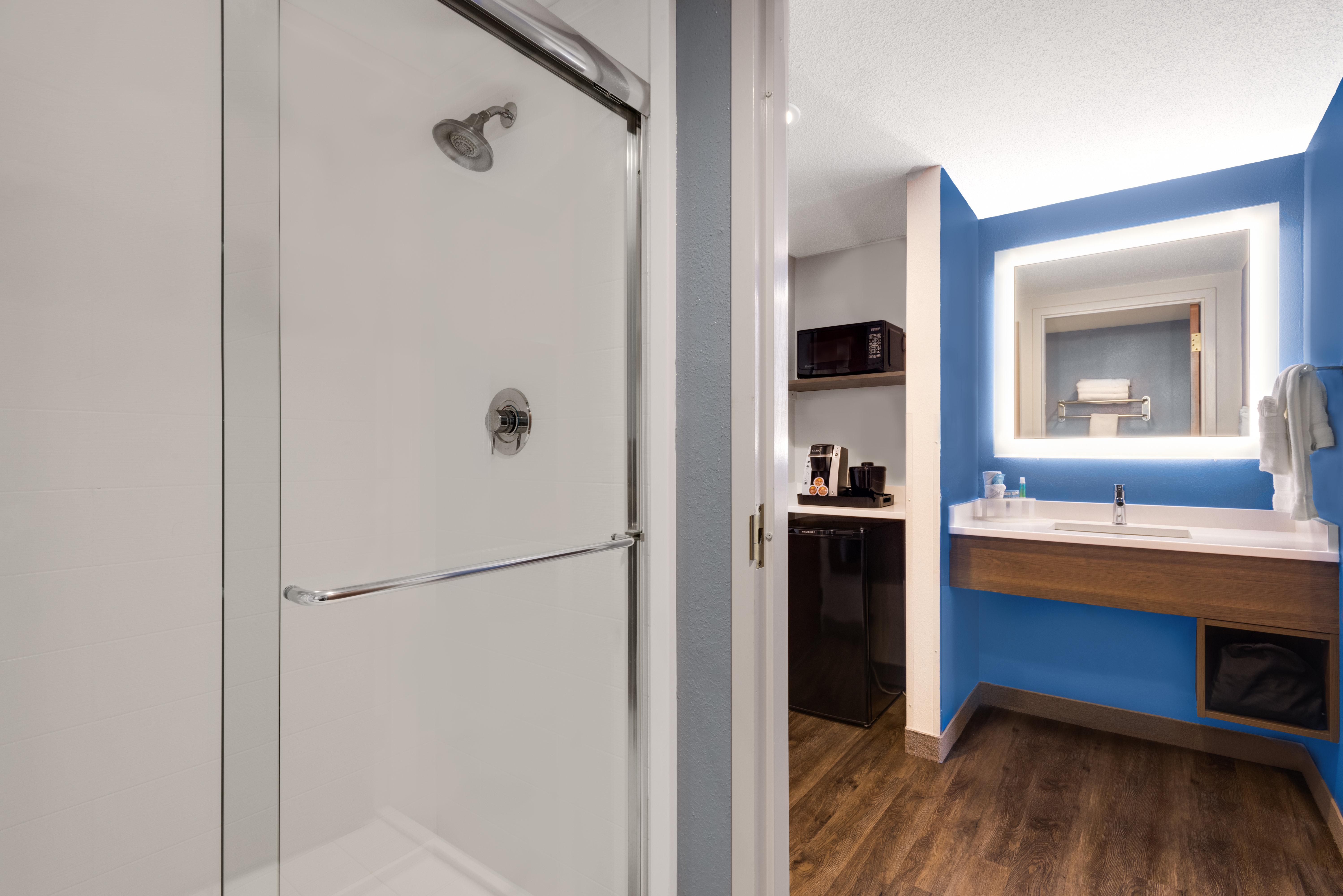 Holiday Inn Express Cambridge By Ihg Екстериор снимка
